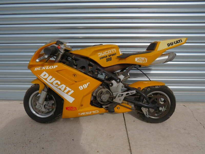 Image 2/15 of Ducati Mini Bike Racing (1990)