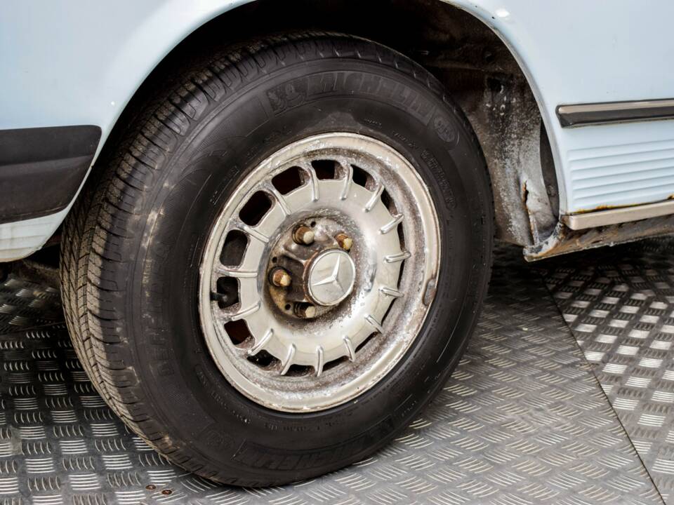 Bild 35/50 von Mercedes-Benz 450 SL (1978)
