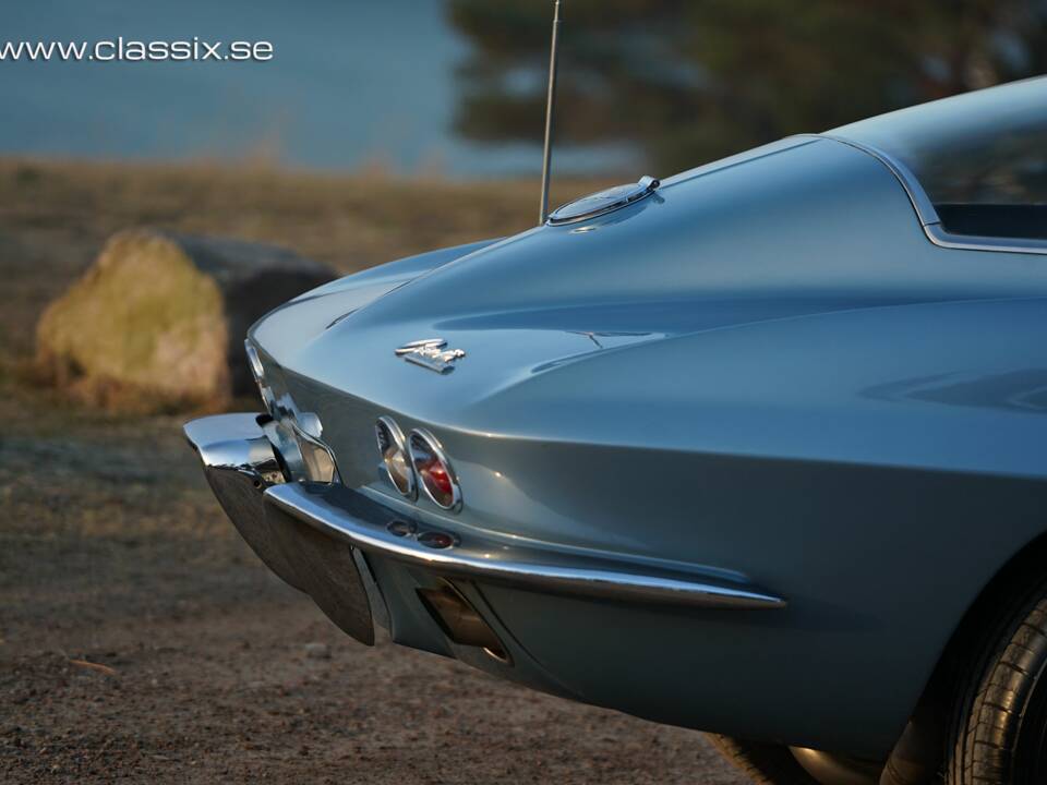 Immagine 7/21 di Chevrolet Corvette Sting Ray (1964)
