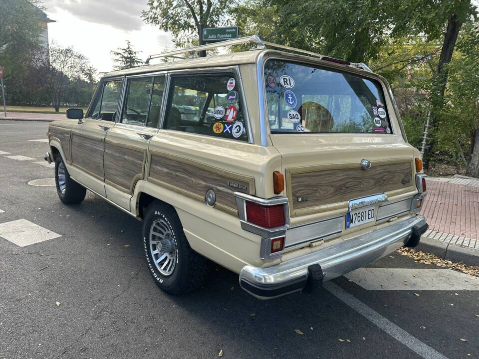 Bild 6/8 von Jeep Grand Wagoneer (1981)