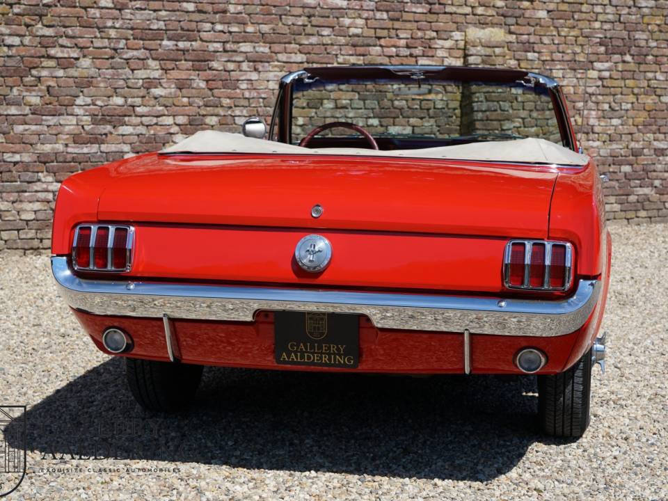 Image 18/50 of Ford Mustang 289 (1966)