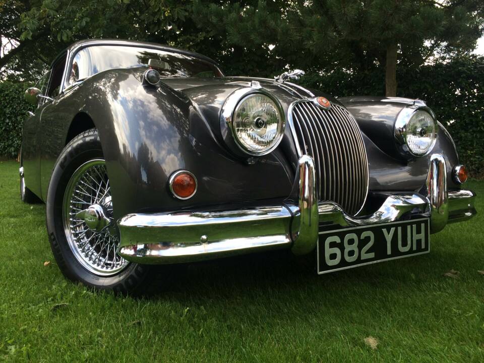 Image 1/18 de Jaguar XK 150 FHC (1960)