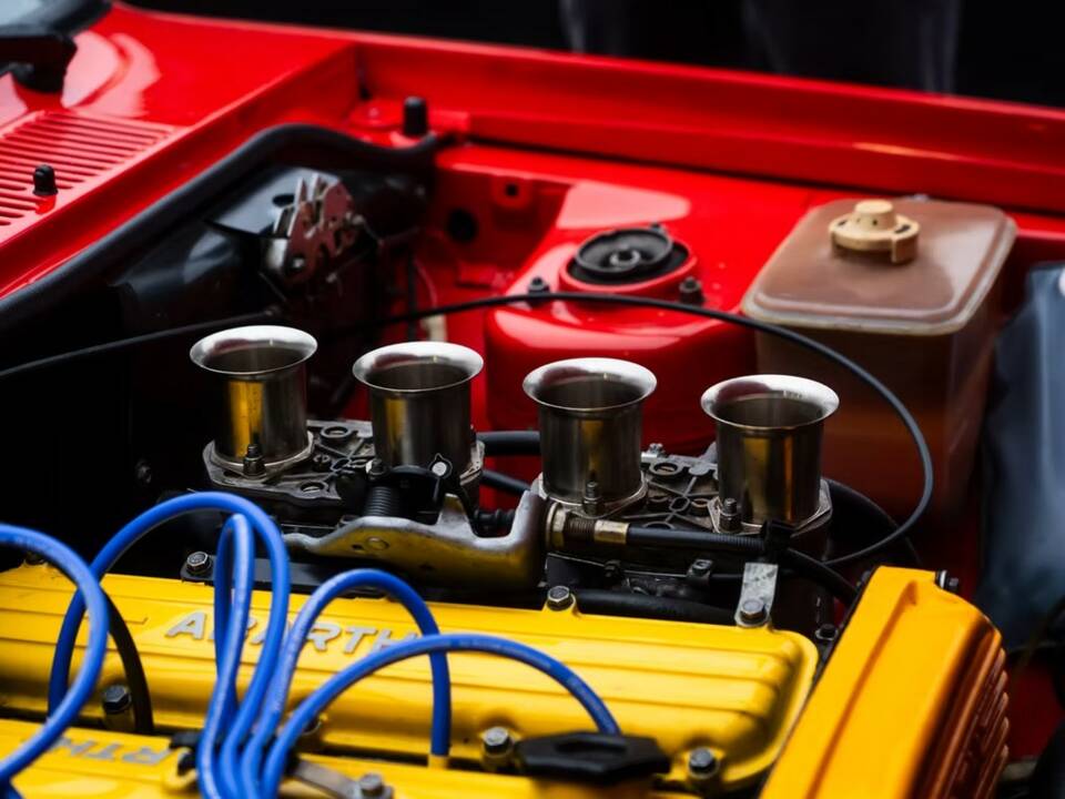 Image 14/15 of FIAT 131 Abarth Rally (1978)