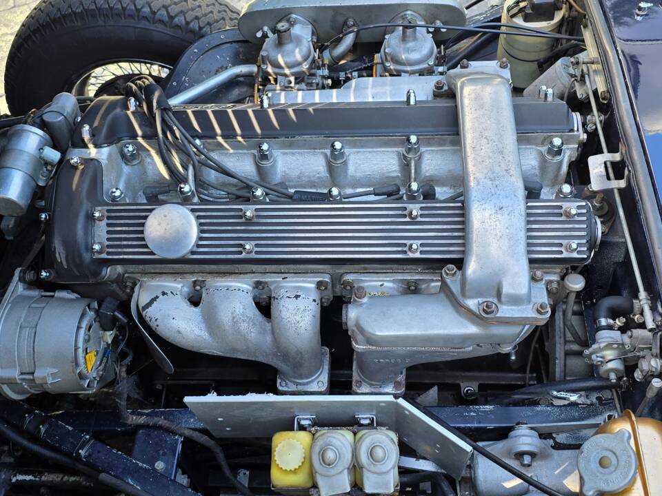 Bild 11/18 von Jaguar E-Type (1969)