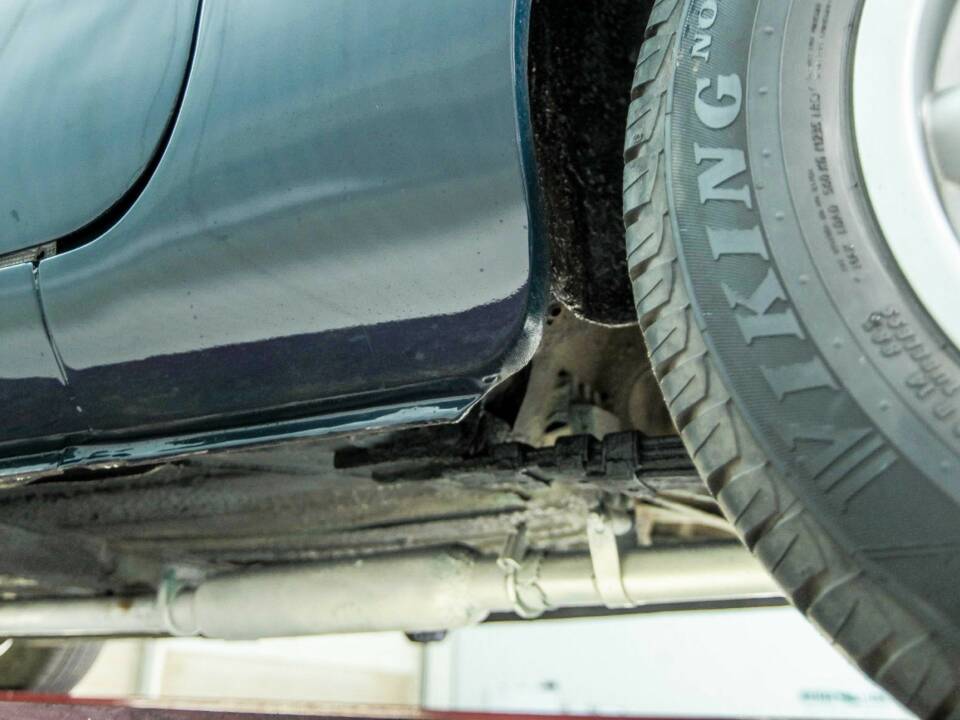 Imagen 45/50 de MG MGB GT (1972)