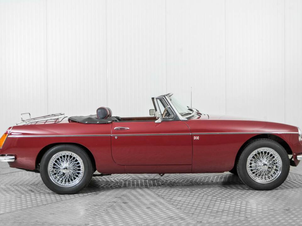 Image 10/50 de MG MGB (1979)