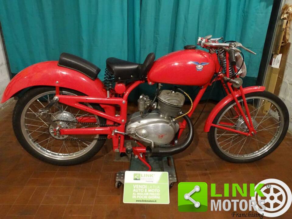 Bild 3/10 von Moto CM DUMMY (1949)
