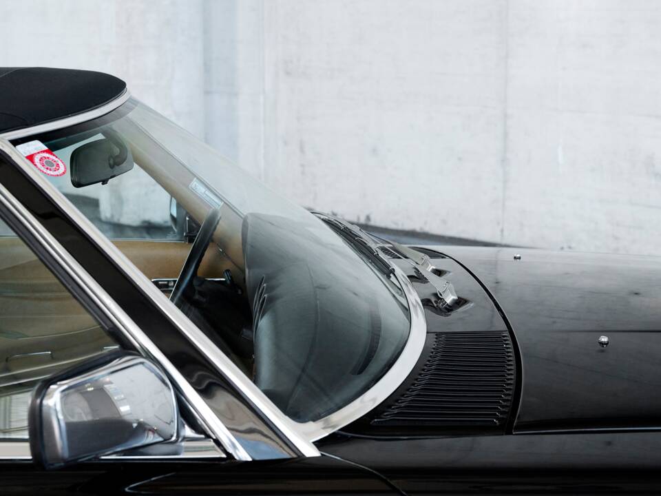 Image 37/50 de Mercedes-Benz 560 SL (1989)