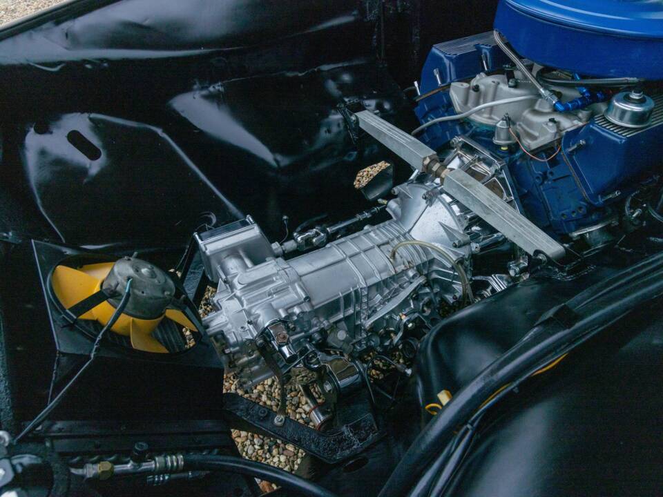 Imagen 40/50 de De Tomaso Pantera GTS (1975)