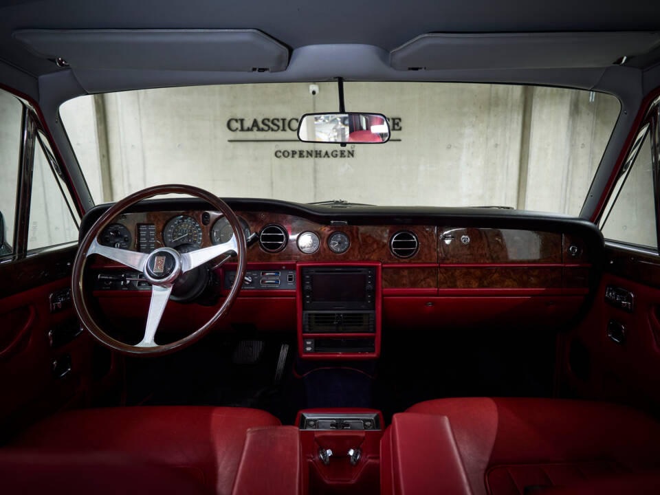 Image 77/100 de Rolls-Royce Silver Shadow II (1979)