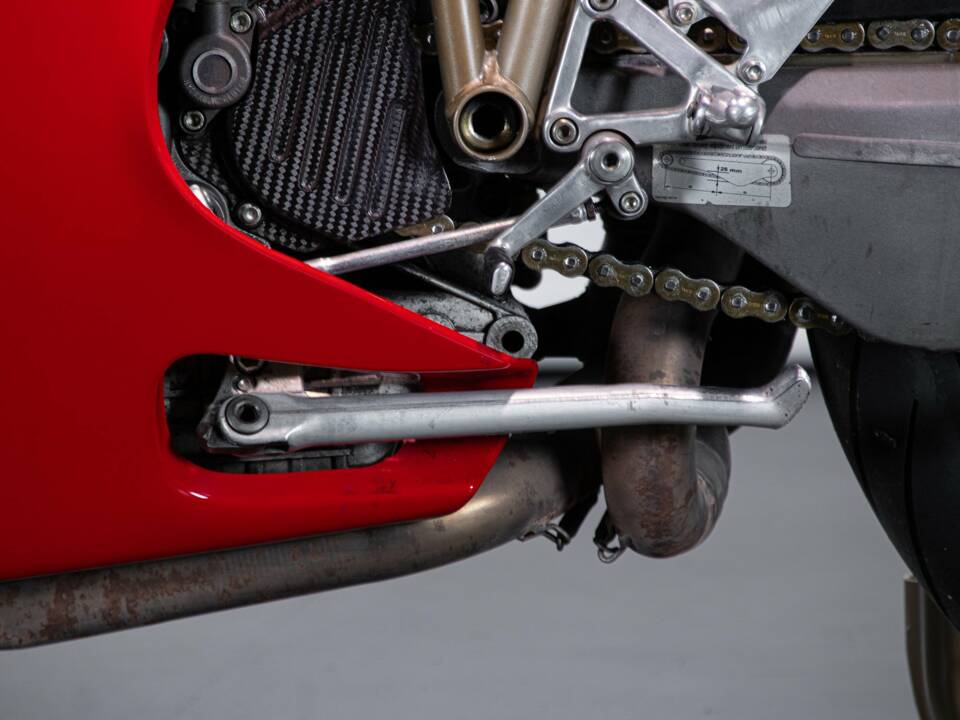 Image 17/50 of Ducati DUMMY (1994)