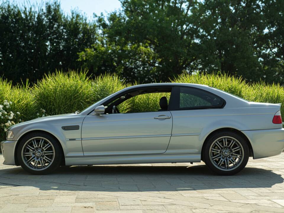 Image 5/50 of BMW M3 (2002)