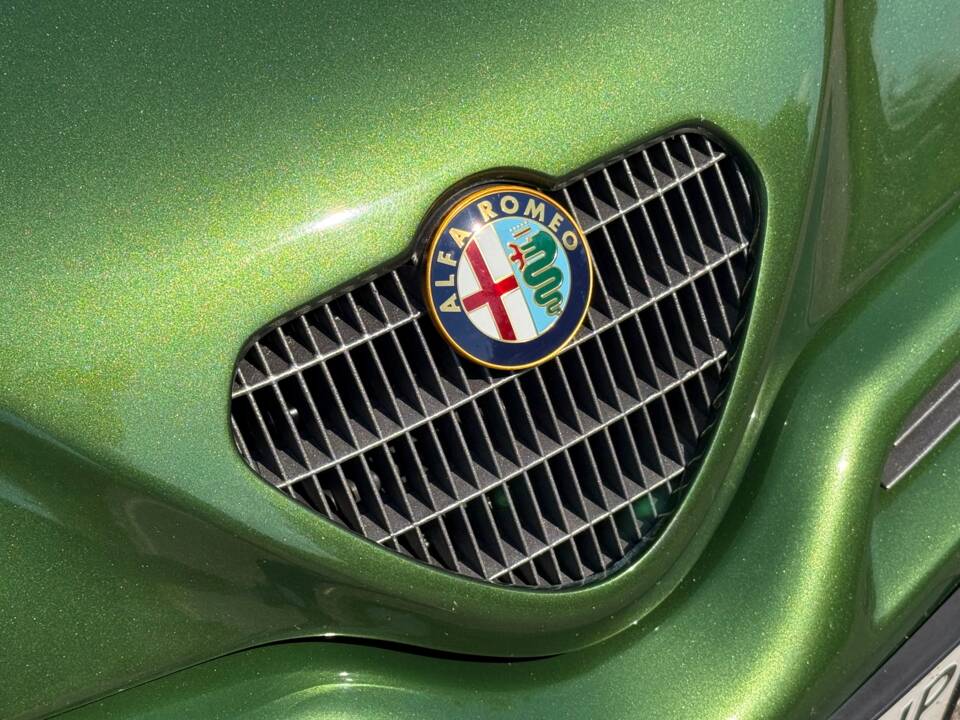 Bild 4/43 von Alfa Romeo Spider 2.0 Twin Spark 16V (1995)