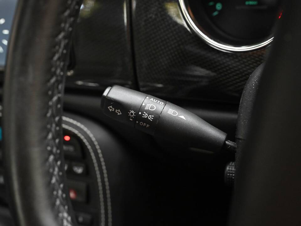 Image 30/50 of Jaguar XKR (2006)