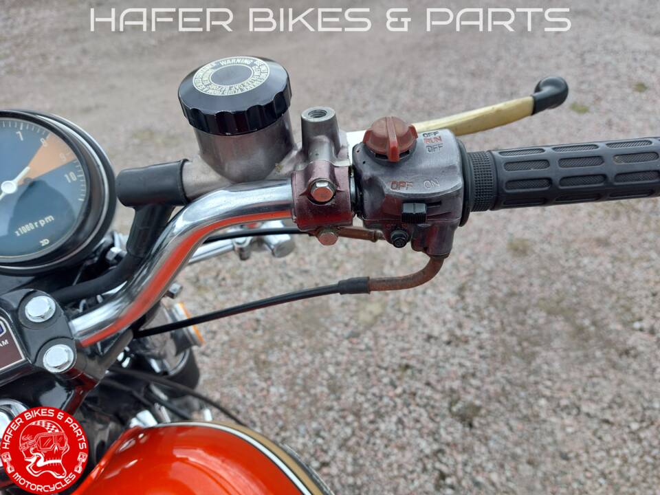 Image 21/47 of Honda CB 750 Four (1973)