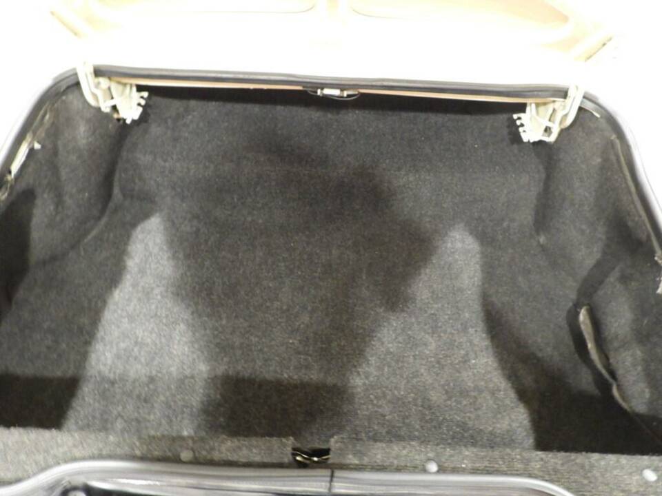 Bild 9/15 von Alfa Romeo 1.6 Spider (1983)