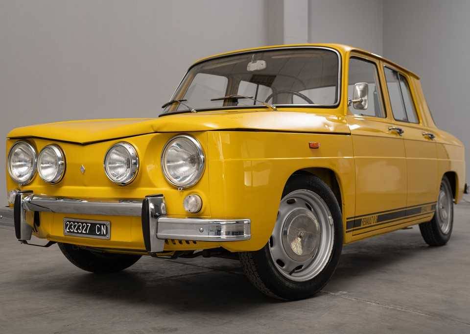 Image 1/41 de Renault R 8 S (1970)