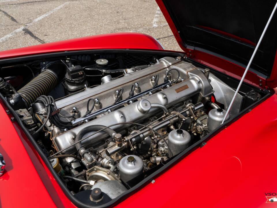 Bild 27/42 von Aston Martin DB 4 Vantage (1963)