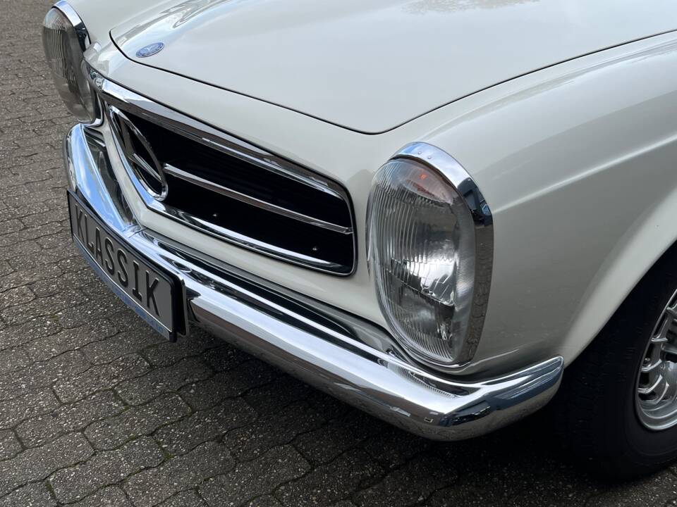Image 77/100 of Mercedes-Benz 280 SL (1970)