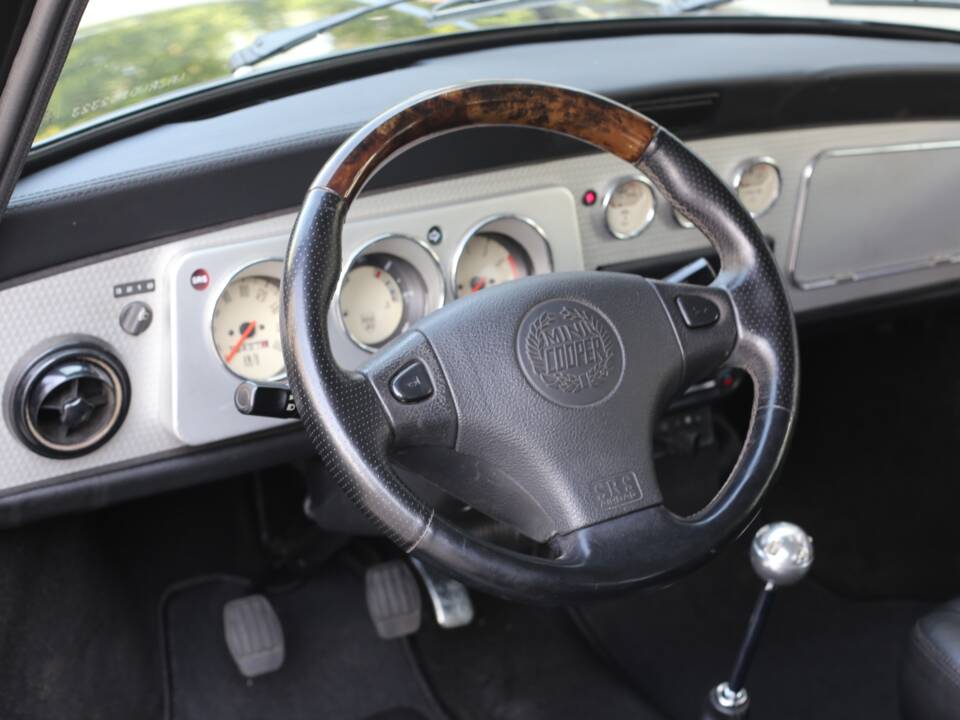 Obraz 5/40 pojazdu Mini Cooper 1.3i MPI (2000)