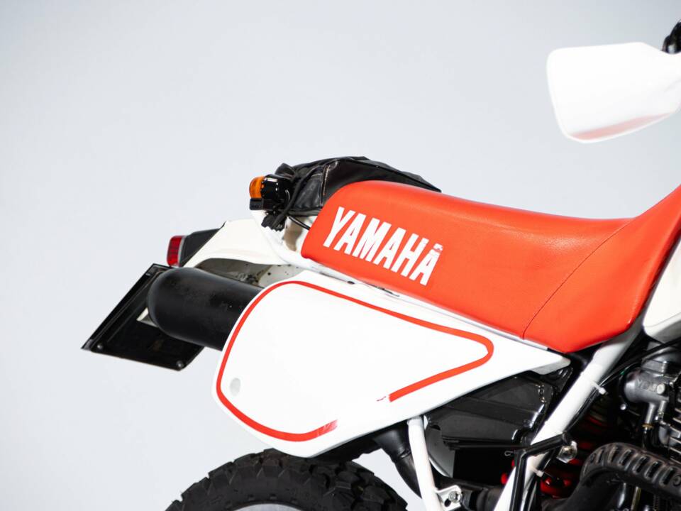 Image 27/50 de Yamaha DUMMY (1986)