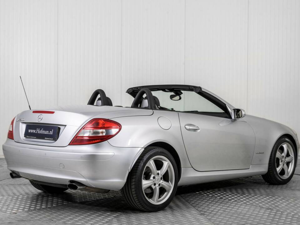 Bild 2/50 von Mercedes-Benz SLK 200 Kompressor (2005)