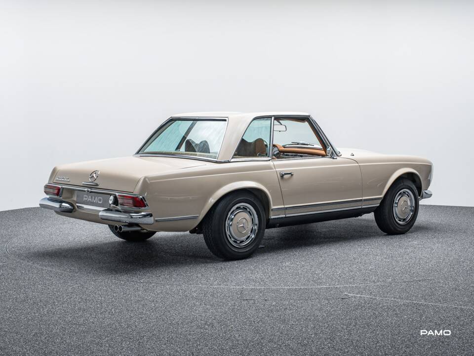 Bild 8/41 von Mercedes-Benz 280 SL (1969)
