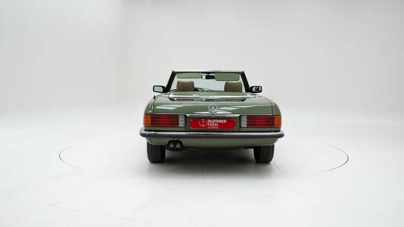 Image 7/15 of Mercedes-Benz 280 SL (1983)