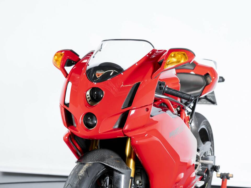 Bild 31/40 von Ducati DUMMY (2004)