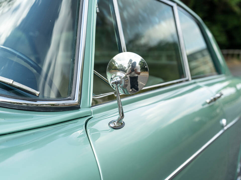 Immagine 10/22 di Rolls-Royce Silver Cloud III &quot;Chinese Eyes&quot; (1964)