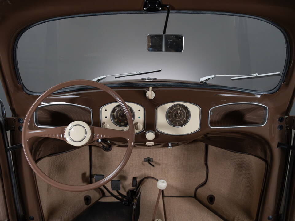 Imagen 27/39 de Volkswagen Escarabajo Estandar (1950)