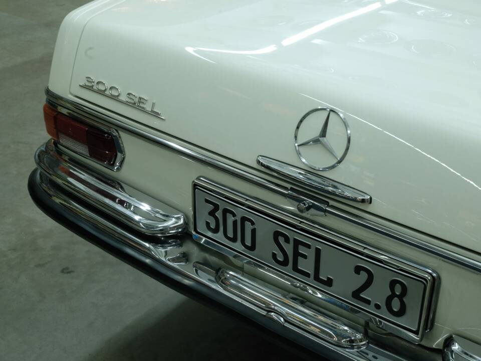 Afbeelding 58/70 van Mercedes-Benz 300 SEL (1968)