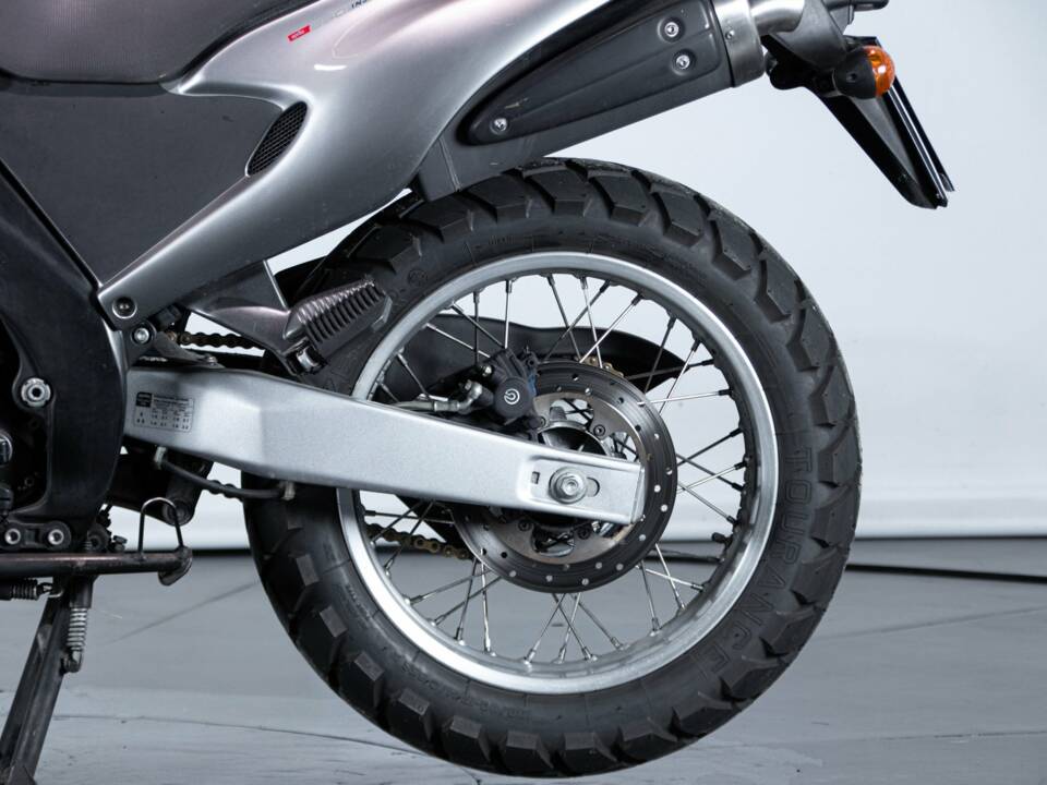 Immagine 10/50 di Aprilia DUMMY (2004)