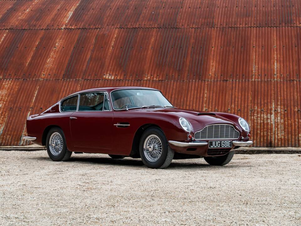 Bild 8/39 von Aston Martin DB 6 (1967)