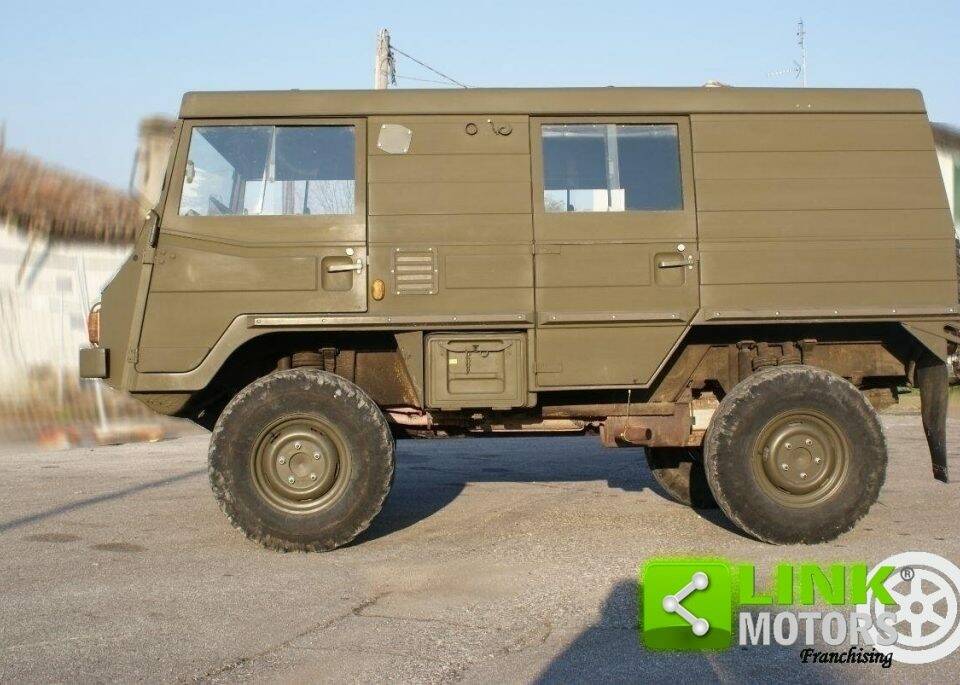 Image 3/10 of Steyr-Puch Pinzgauer 710 K (1976)