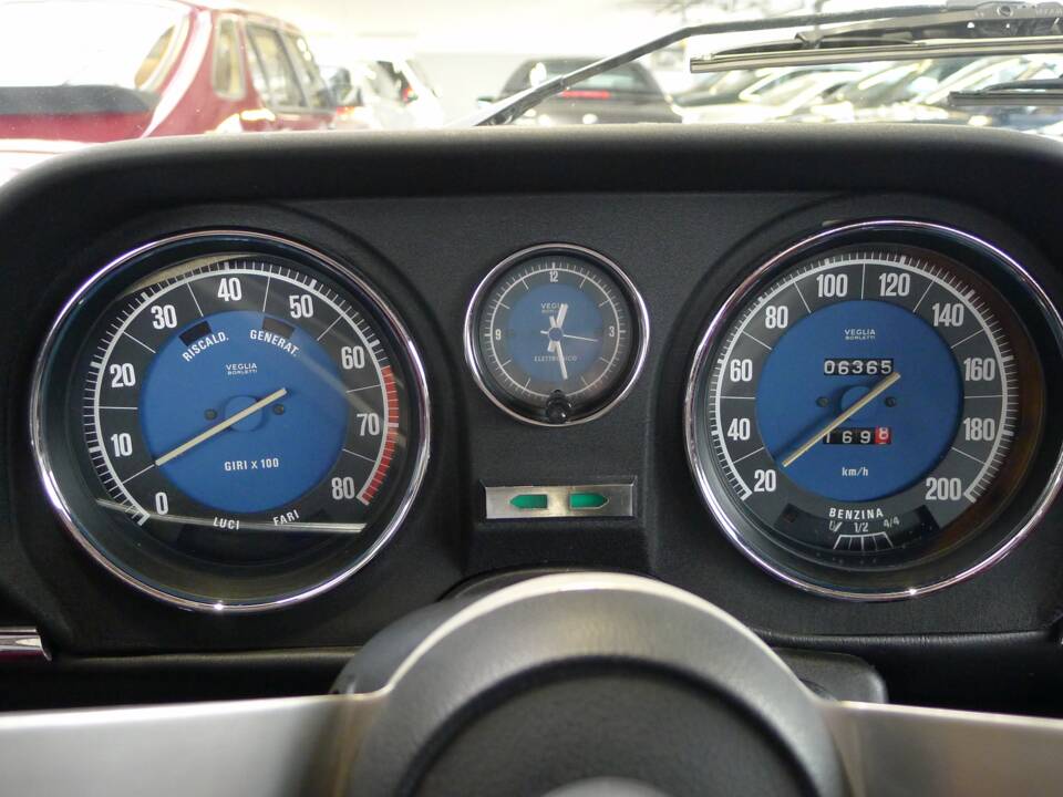 Image 4/34 of Alfa Romeo Giulia Nuova Super 1600 (1974)