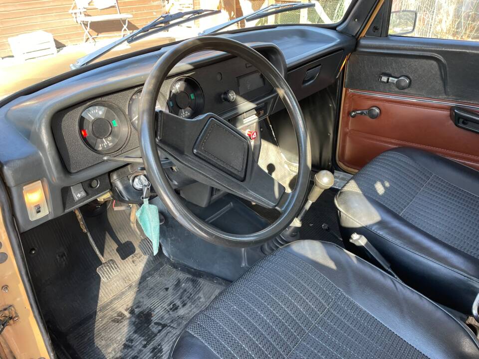 Image 11/15 of Moskvich 2140 (1988)