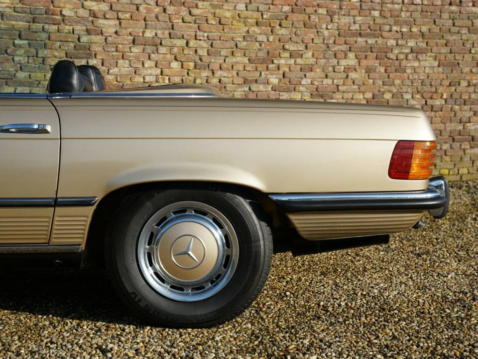 Image 34/50 of Mercedes-Benz 450 SL (1973)