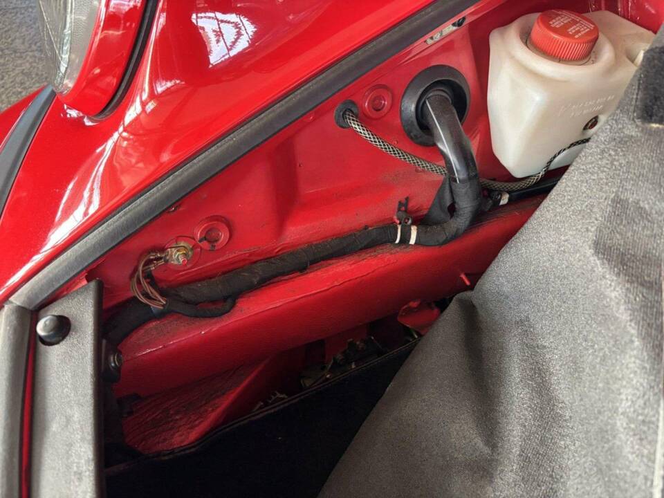 Afbeelding 20/21 van Porsche 911 Carrera 4 (1990)