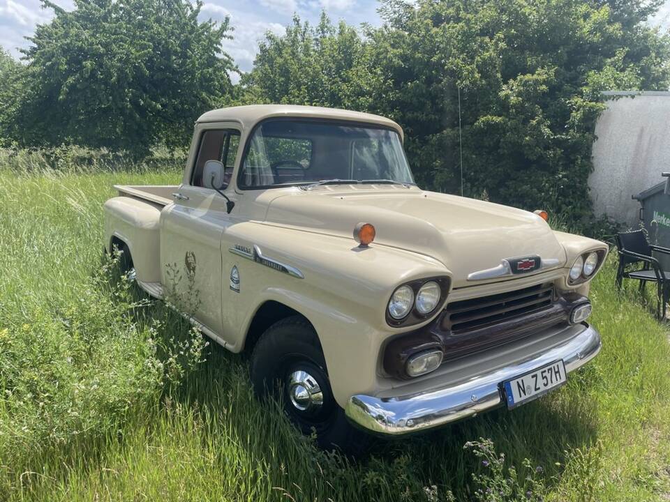 Immagine 4/8 di Chevrolet Apache Fleetside (1958)