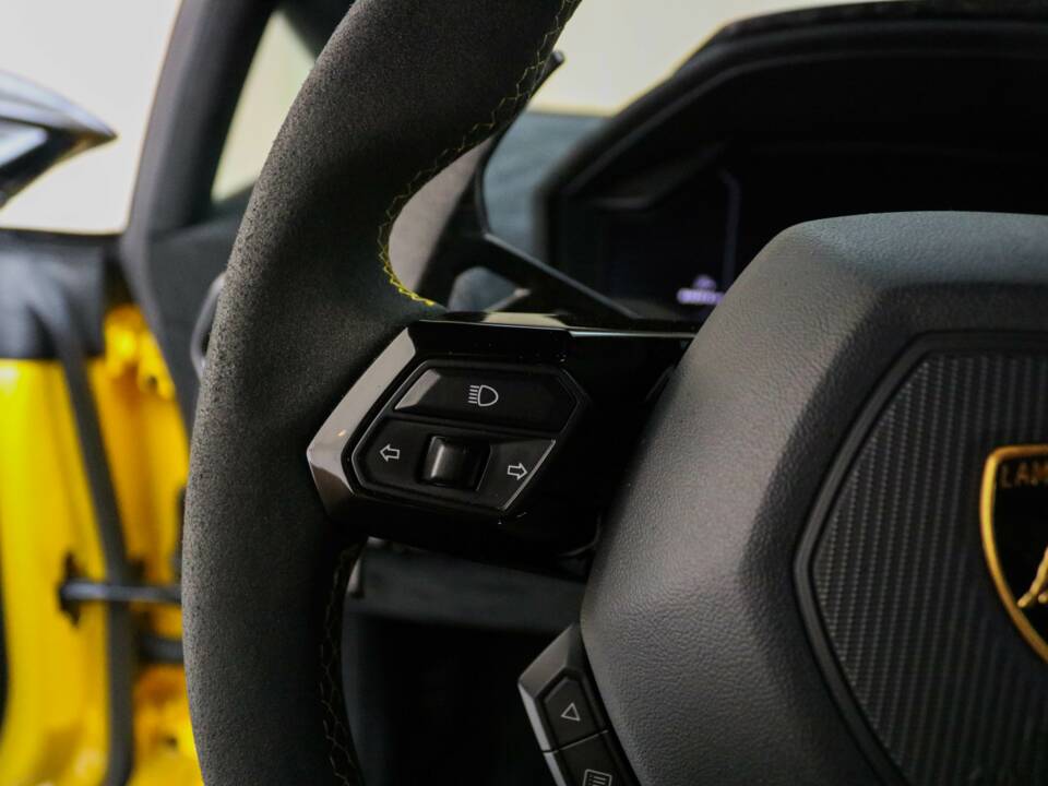 Bild 25/71 von Lamborghini Huracán Performante (2017)