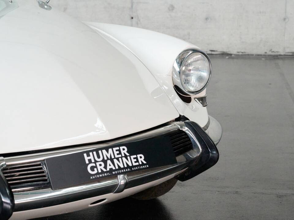 Bild 32/50 von Citroën DS 21 Pallas (1966)