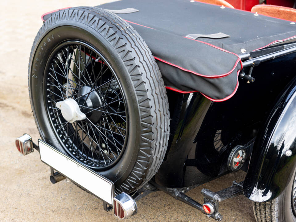 Immagine 40/50 di Aston Martin International (1930)