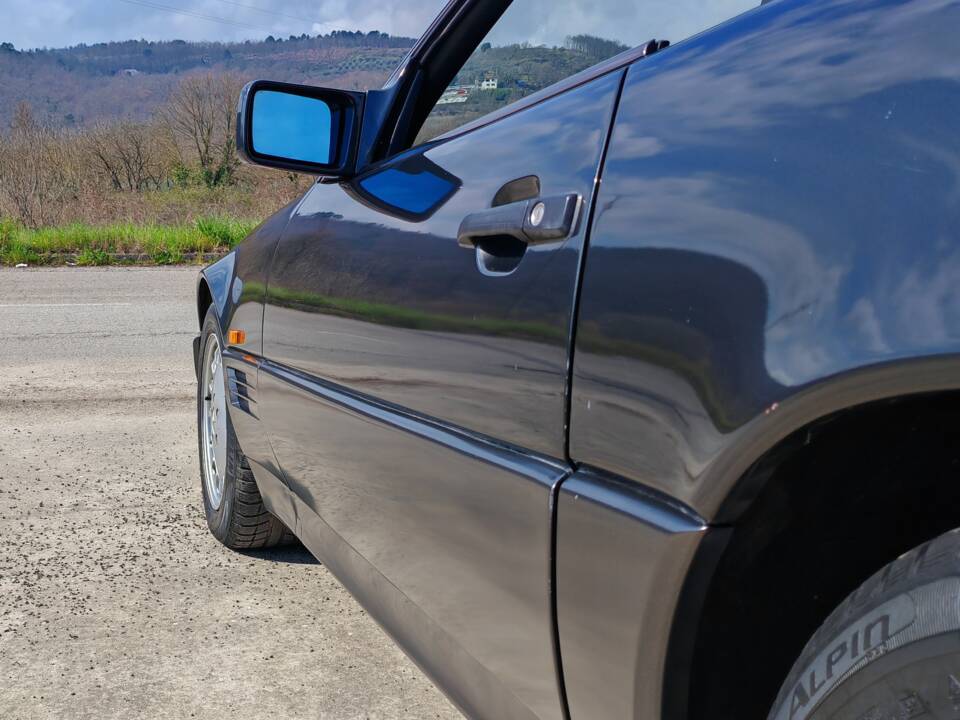 Image 21/42 of Mercedes-Benz 300 SL-24 (1992)