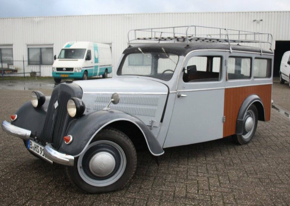 Image 4/8 of DKW Meisterklasse (1951)