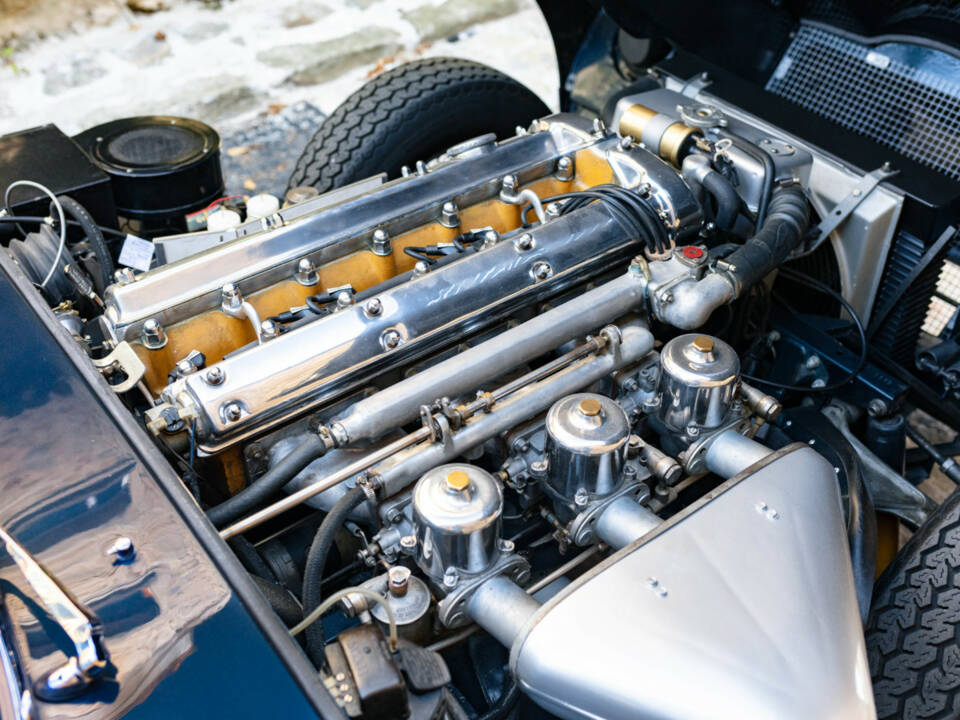 Afbeelding 14/15 van Jaguar E-Type 3.8 Flat Floor (1962)