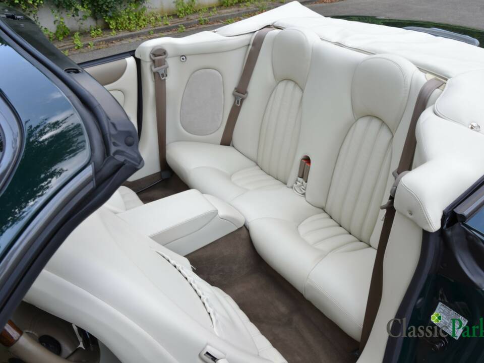 Imagen 38/50 de Jaguar XK8 4.0 (1998)