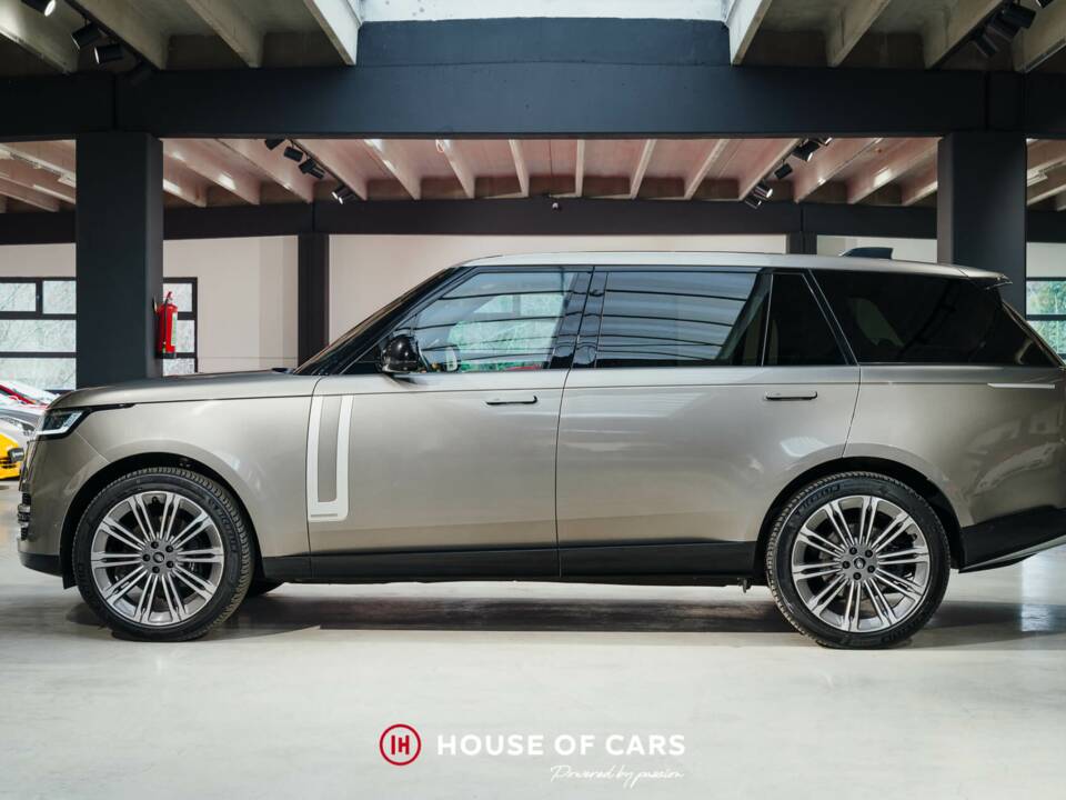 Image 10/25 of Land Rover Range Rover D350 (2022)