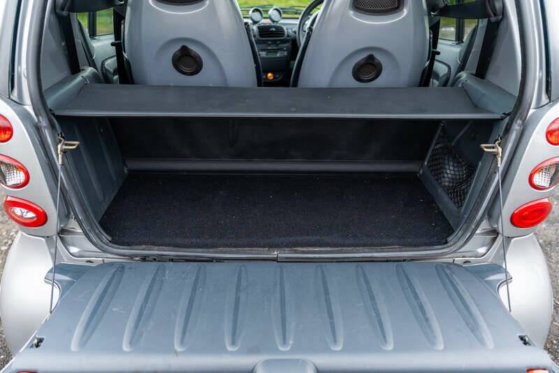 Image 36/50 of Smart Fortwo Brabus (2005)