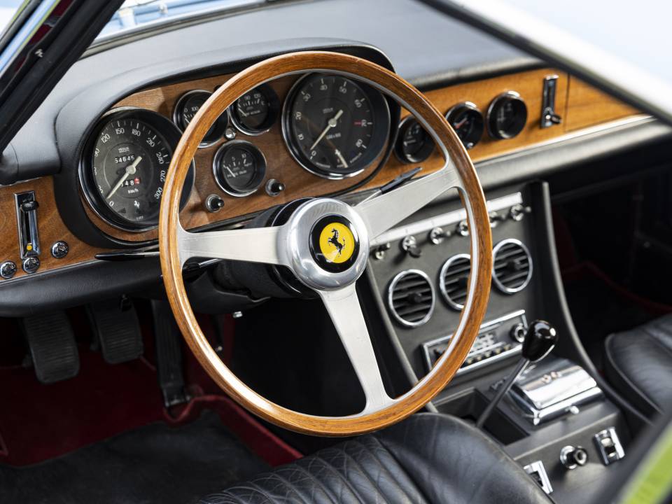 Bild 9/50 von Ferrari 330 GTC (1967)